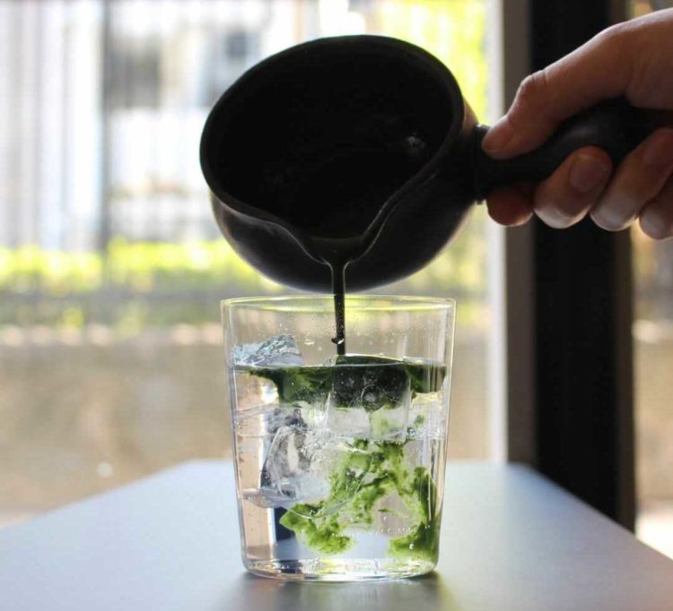2021年4月シーズナルドリンク「MATCHA TONIC/抹茶トニック」