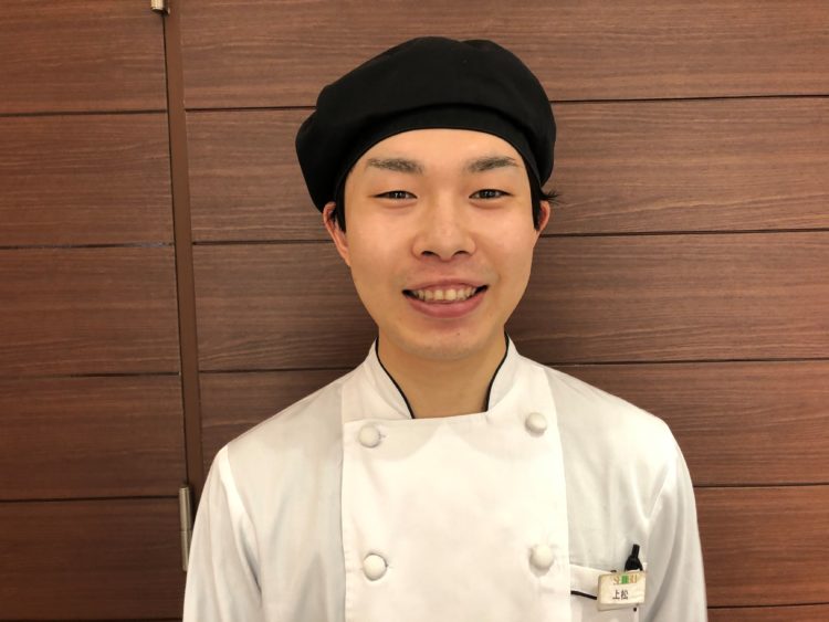 初デートにおすすめのシュリンプ＆オイスターハウス ヨドバシ池袋ビル店の料理スタッフ