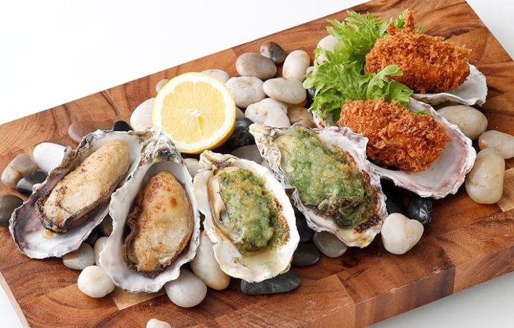 シュリンプ＆オイスターハウス ヨドバシ池袋ビル店でカップルに人気の料理ホットオイスタープレート