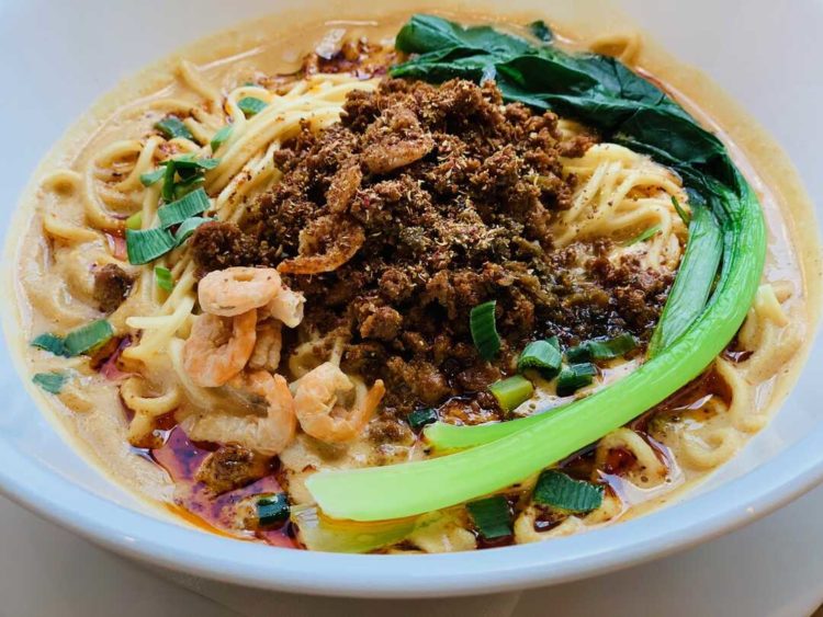汁なし担担麺ピリリの汁あり担担麺