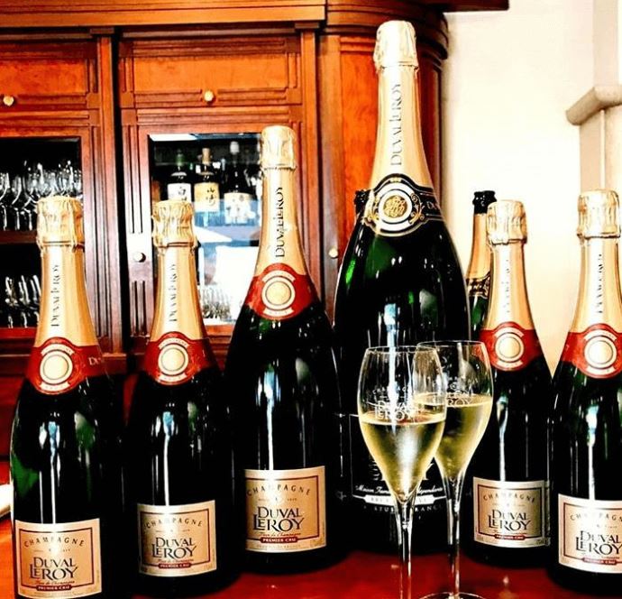 初デートで注文したいドリンクはフレンチとよく合うシャンパン