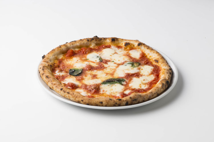 PIZZA SALVATORE CUOMO 白金のマルゲリータ