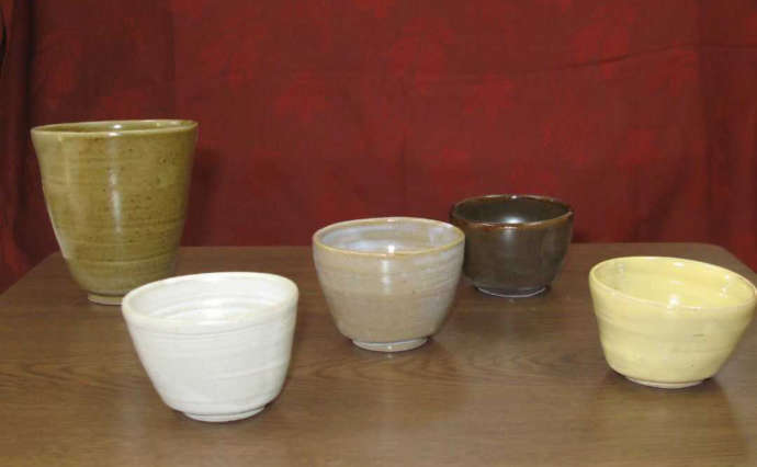 「晴栄窯」の陶芸体験コース参加者の作品（完成品）（その2）