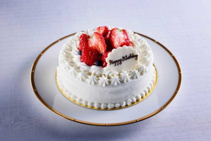 『海の舎』のホールケーキ