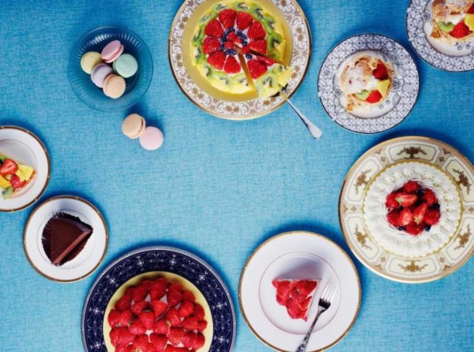 『海の舎』のケーキやマカロン、ホールケーキ