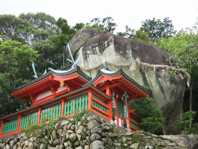 神倉神社とゴトビキ岩