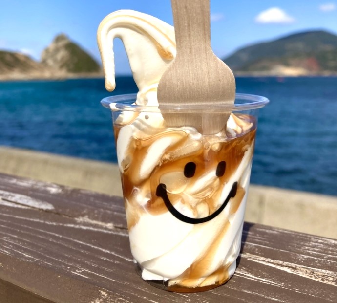 矢堅目の塩を使った塩ソフトクリーム