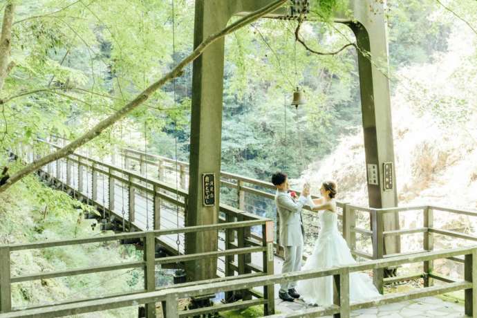 原不動滝にある「幸福の鐘」