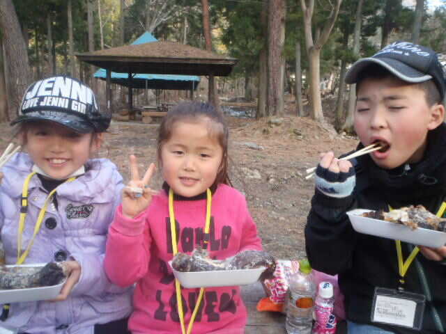 ベリーパークinフィッシュオン!鹿留で魚を味わう子供達