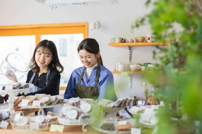 シモキタシマイの店主たち