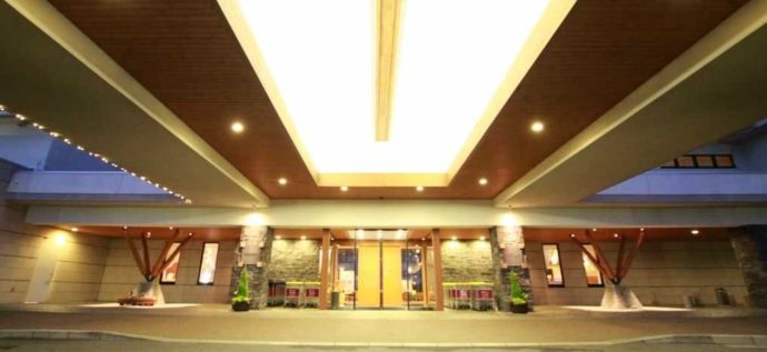 ホテルハーヴェストスキージャム勝山の入口付近の様子