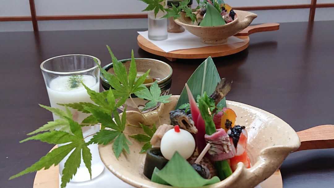 『京料理 うを友』の懐石コースの中の一品（前菜八寸）※テイクアウトは不可