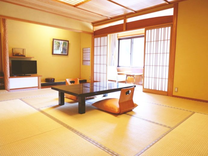 「城崎温泉 喜楽」の客室(一例)