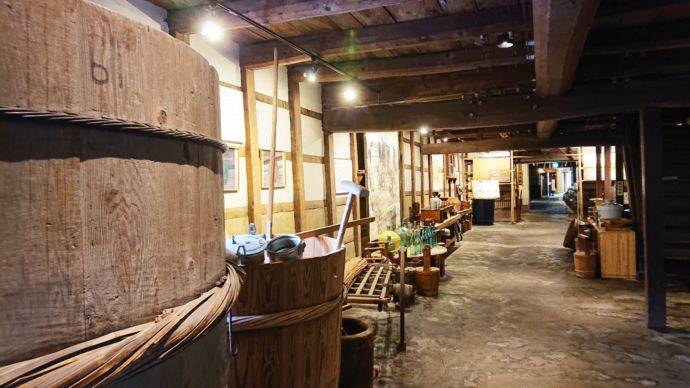 大和川酒造店の江戸蔵の内部