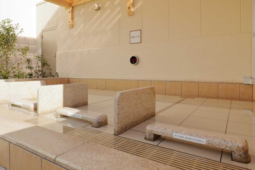 ゆのゆ TOYOHASHIでクールダウンできる寝湯
